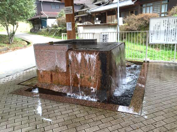 水の駅おづる 湧水 6167