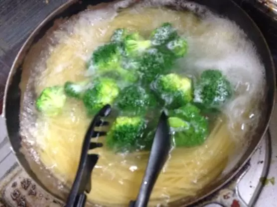 ブロッコリー パスタ レシピIMG 7188