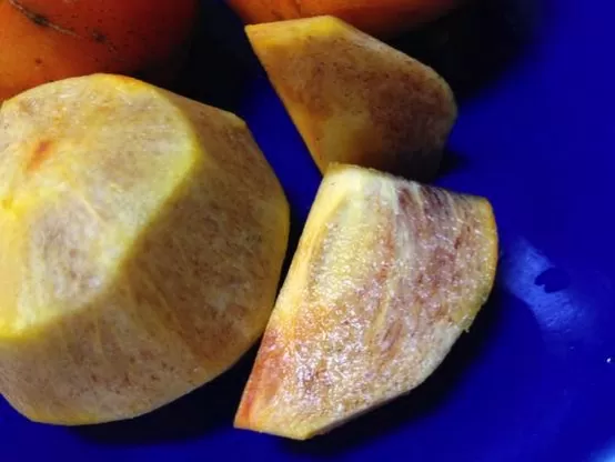 赤ちゃんの離乳食 柿 かき はいつから大丈夫