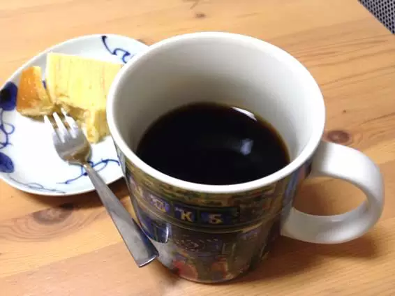 クラブハリエ　バームクーヘン　カロリー　IMG 9514