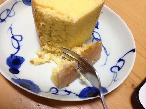 クラブハリエ　バームクーヘン　カロリー　IMG 9482