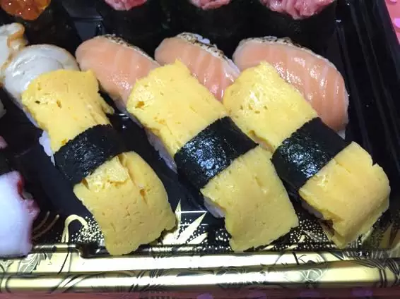 幼児食で子供にお寿司やお刺身はいつから 大丈夫なネタは