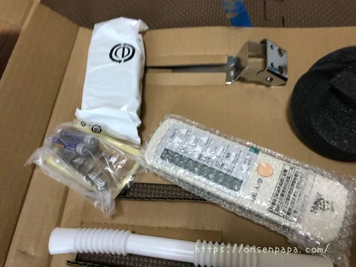 窓用エアコン ハイアール IMG 4675